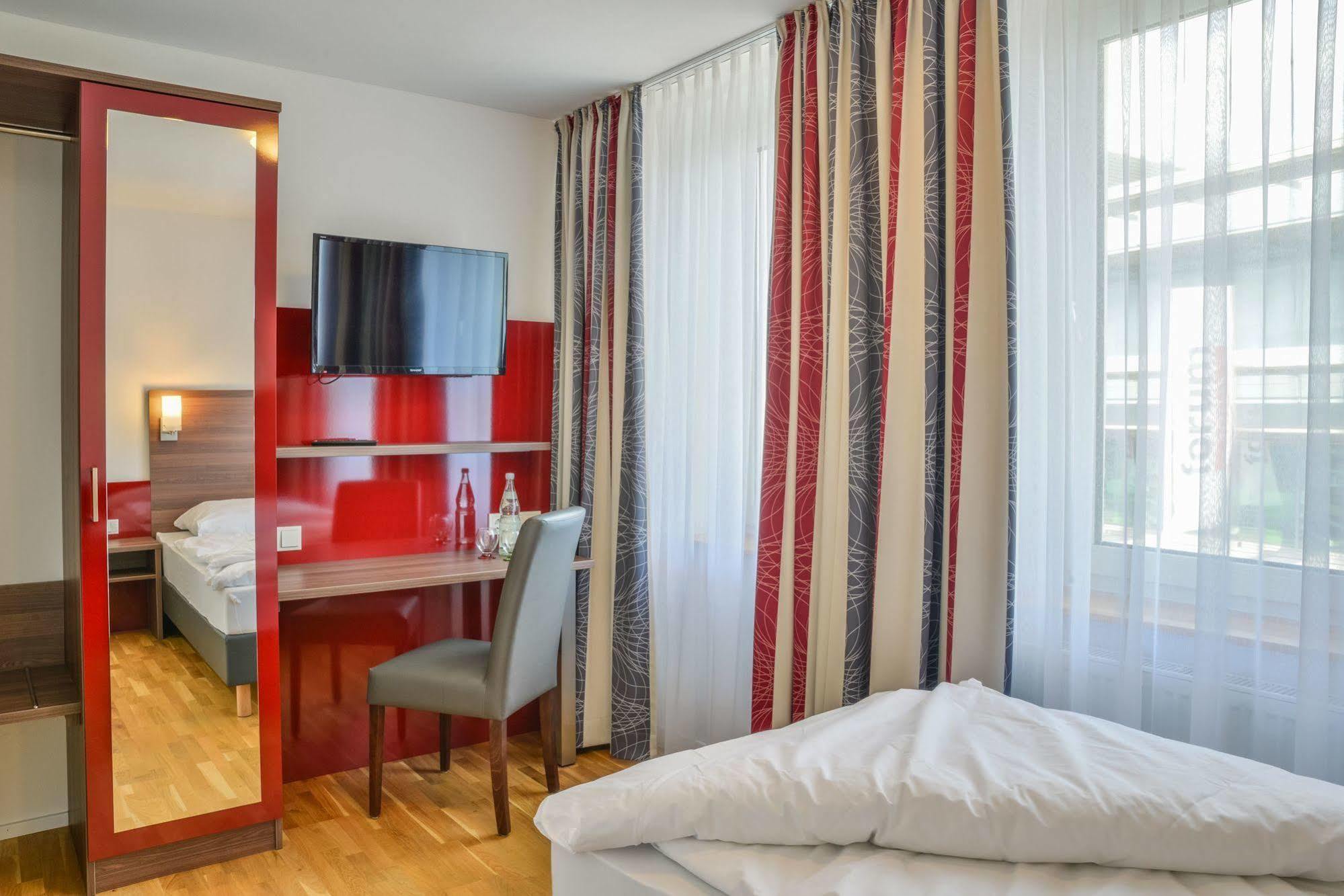 City Hotel 베츨러 외부 사진